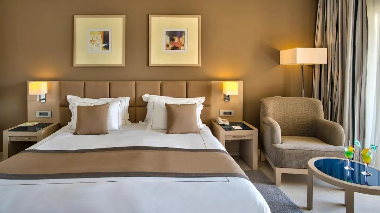 الفندق كليوباترا لوكشورى ريزورت - مكادي باي